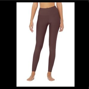 Alo Yoga High Waist Airbrush Legging XXS Raisin